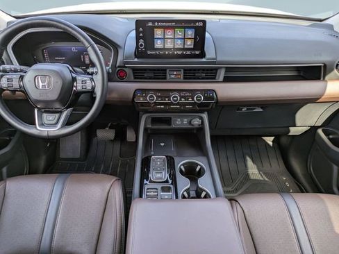 Used 2024 Honda Pilot Elite image 17