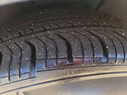 Used 2019 Volkswagen Passat 2.0T Wolfsburg w/ Wheels & Sunroof Package image 31