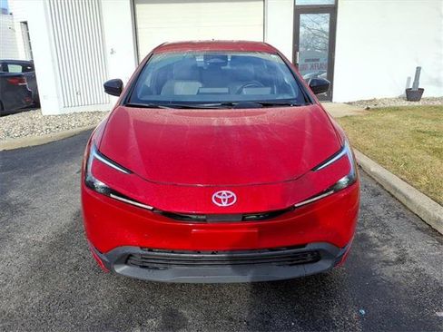 Certified 2023 Toyota Prius LE image 23