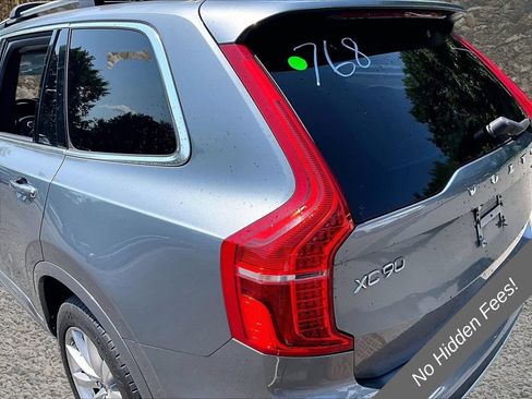 Used 2016 Volvo XC90 T6 Momentum w/ Momentum Plus Package AWD/4WD image 28