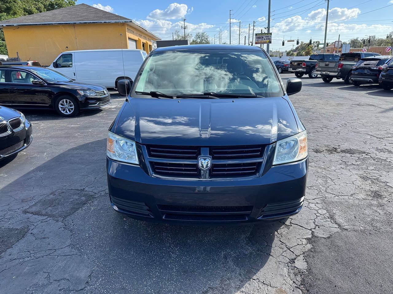 Used 2009 Dodge Grand Caravan SE w/ Climate Group FWD image 3