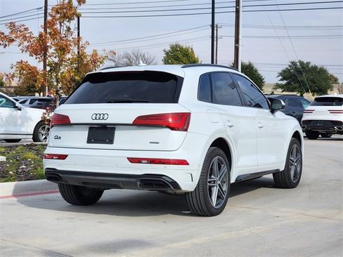 Used 2023 Audi Q5 e Prestige image 3