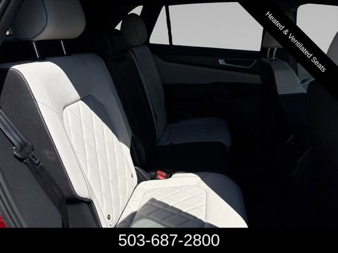Used 2024 Volkswagen Atlas Cross Sport SEL Premium R-Line AWD/4WD image 16