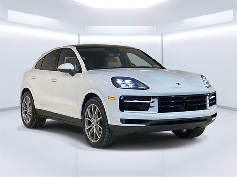 New 2026 Porsche Cayenne Coupe image 3