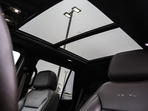 Used 2023 GMC Yukon Denali w/ Max Trailering Package image 36