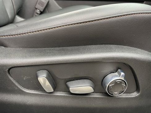 Used 2021 Cadillac XT4 Sport w/ Cold Weather Package FWD image 29