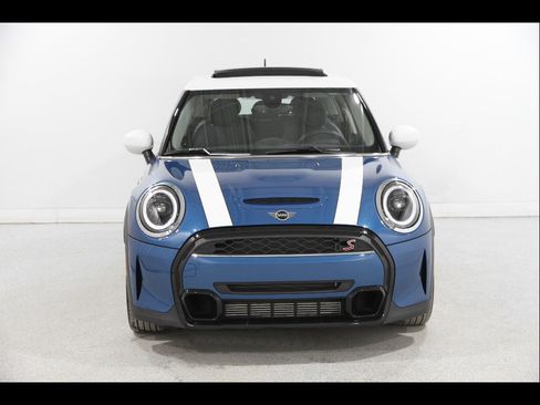 Certified 2024 MINI Cooper S FWD image 2