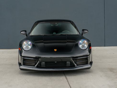 Used 2022 Porsche 911 Carrera 4 GTS w/ Premium Package AWD/4WD image 4