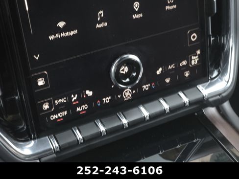 Used 2025 GMC Yukon Denali image 18