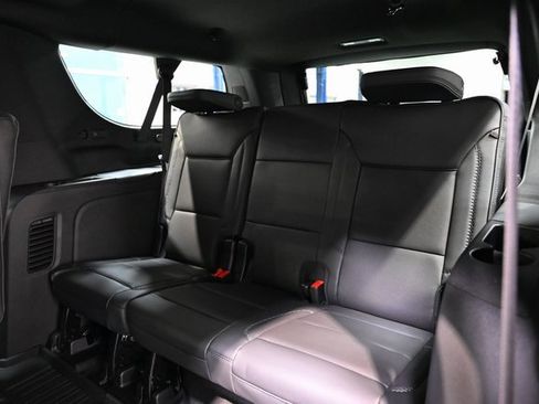 New 2026 GMC Yukon XL Denali image 12