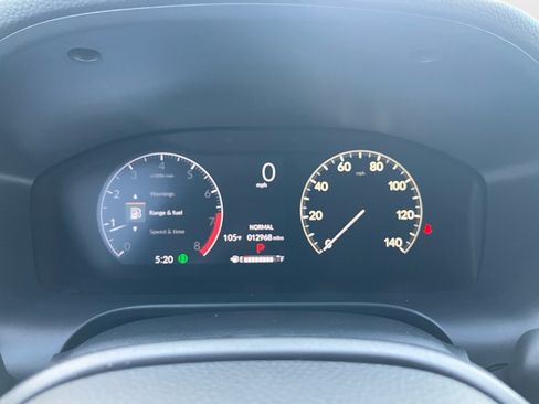Certified 2024 Honda HR-V LX image 11