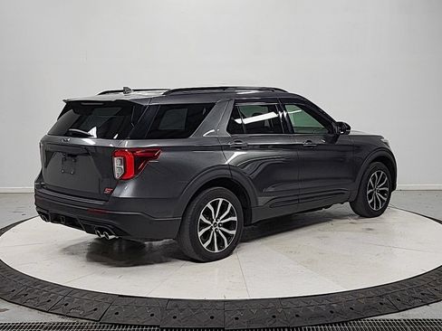 Used 2020 Ford Explorer ST w/ Premium Technology Package AWD/4WD image 7