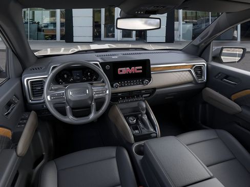 New 2026 GMC Canyon Denali AWD/4WD image 15