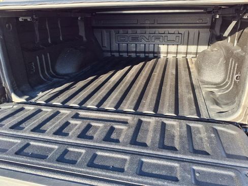 Used 2019 GMC Canyon Denali image 36