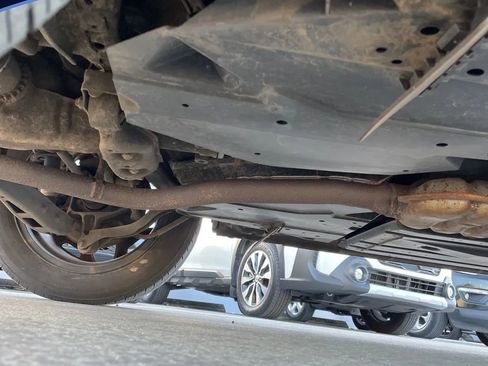 Used 2013 Subaru Crosstrek 2.0i Premium image 10