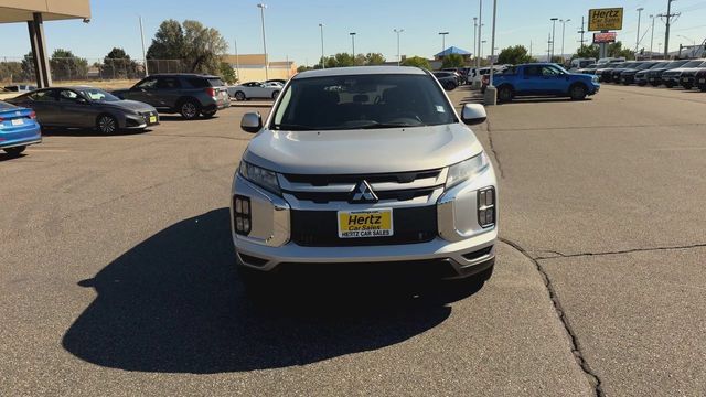 Used 2025 Mitsubishi Outlander Sport ES AWD/4WD image 3