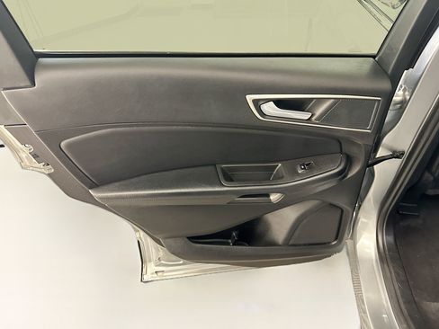 Used 2024 Ford Edge SEL AWD/4WD image 26
