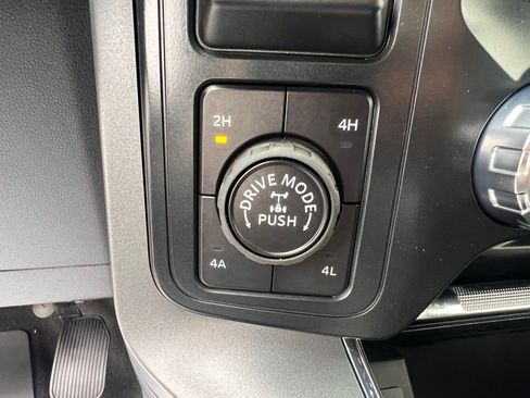 New 2025 Ford F150 Lariat w/ Equipment Group 501A Mid image 30