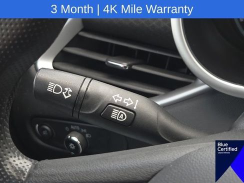 Used 2024 Chevrolet Malibu LT FWD image 38