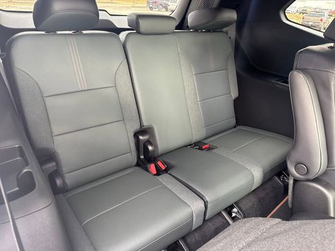 New 2026 GMC Acadia AT4 w/ Super Cruise Package image 16