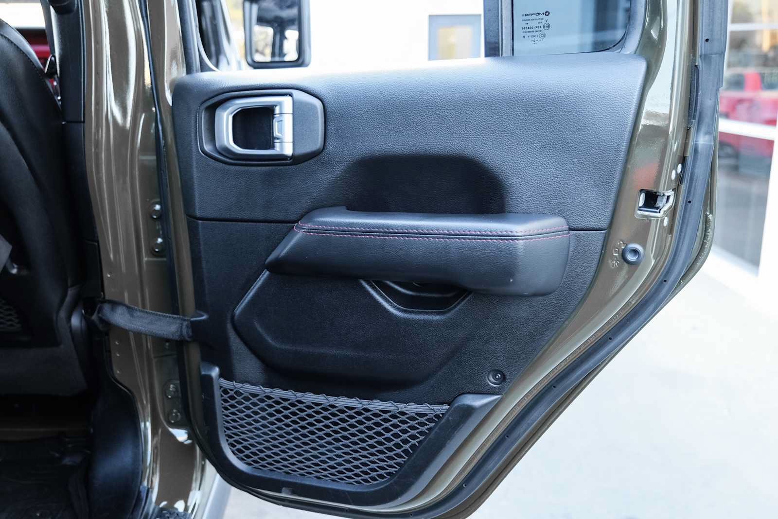 Used 2021 Jeep Wrangler Unlimited Rubicon AWD/4WD image 43