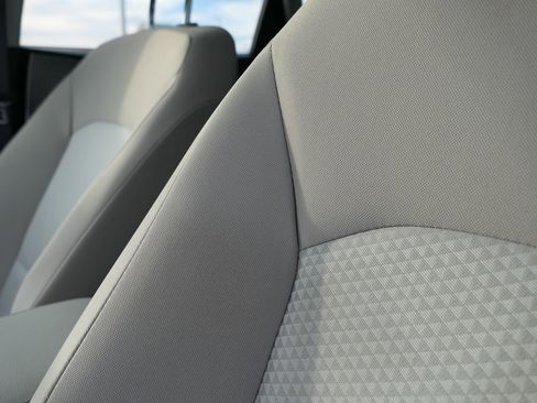 Used 2023 Kia Soul LX image 12