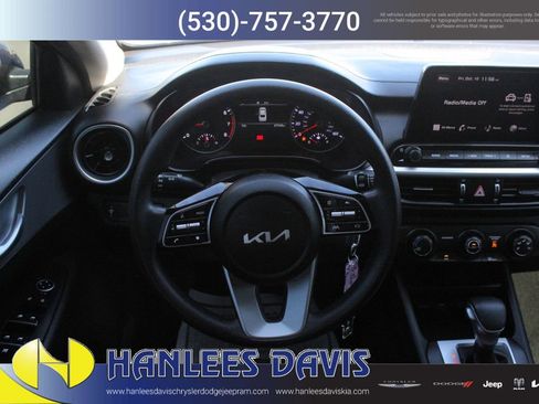 Used 2023 Kia Forte LXS image 15