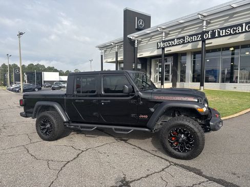Used 2021 Jeep Gladiator Mojave w/ Trailer Tow Package image 2