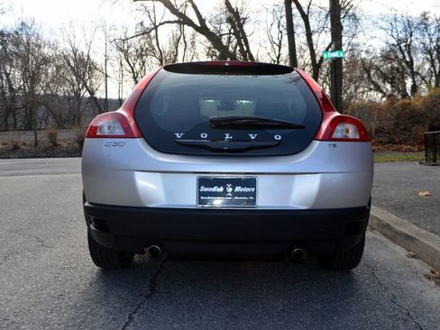 Used 2010 Volvo C30 T5 image 8