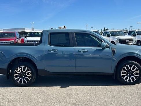 Certified 2022 Ford Maverick Lariat FWD image 2
