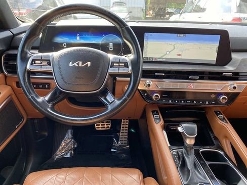 Used 2024 Kia Telluride SX Prestige X-Pro AWD/4WD image 8