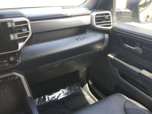 Used 2025 Toyota Tundra SR5 w/ SR5 Premium Package RWD image 17