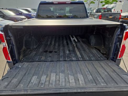 Used 2022 Chevrolet Silverado 1500 RST w/ LPO, Blackout Package RWD image 12