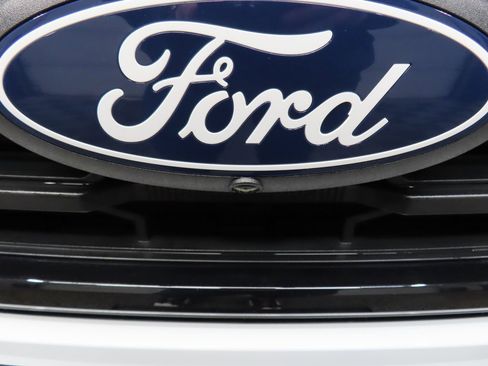 Used 2024 Ford F150 XLT w/ Tow/Haul Package image 48