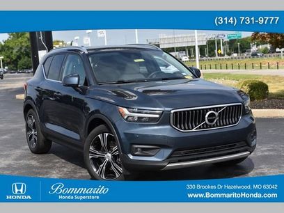 Used 2022 Volvo XC40 T5 Inscription w/ Climate Package