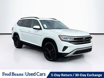 Used 2023 Volkswagen Atlas SE w/ Black Wheel Package