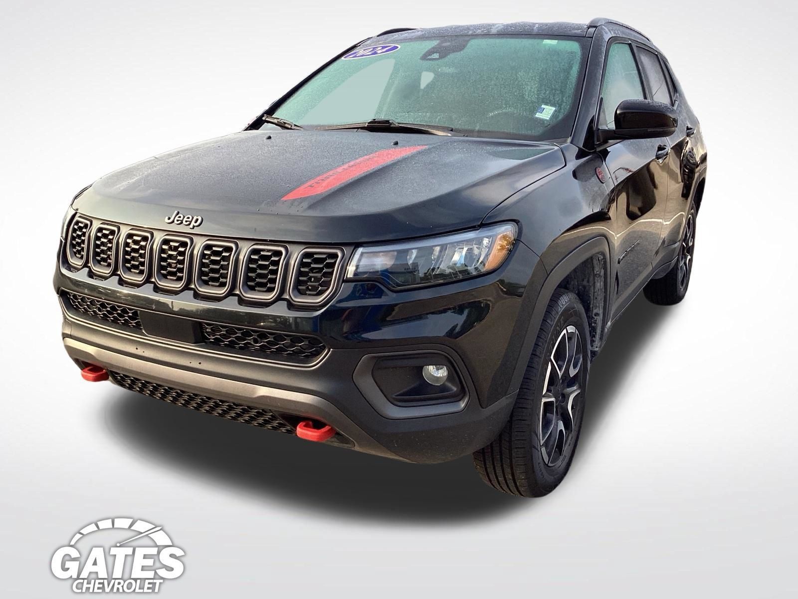 Used 2024 Jeep Compass Trailhawk AWD/4WD image 5