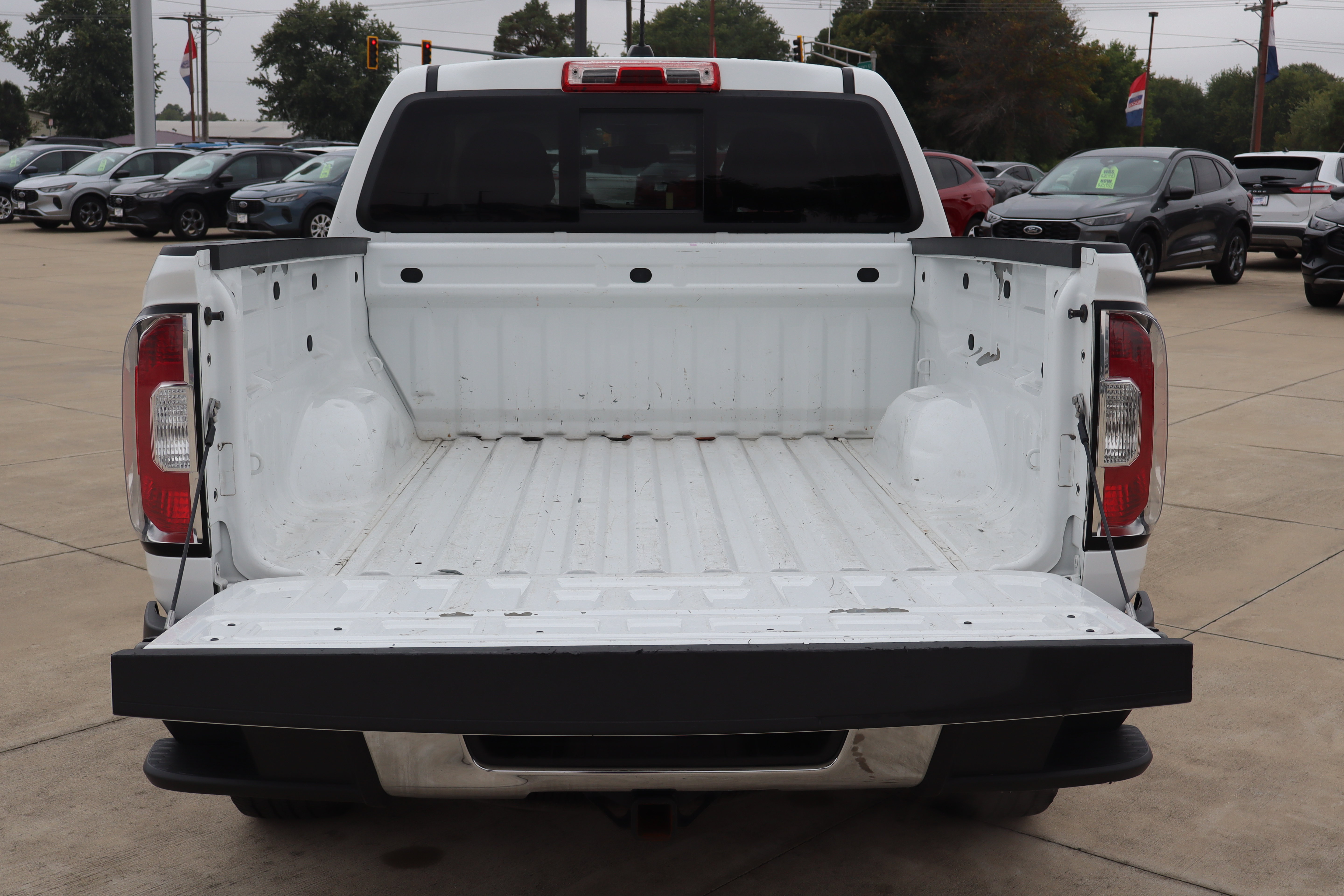 Used 2016 GMC Canyon SLE w/ SLE Convenience Package RWD image 22
