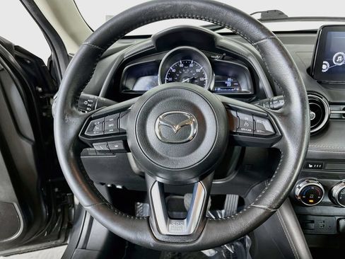 Used 2019 MAZDA CX-3 Touring FWD image 13