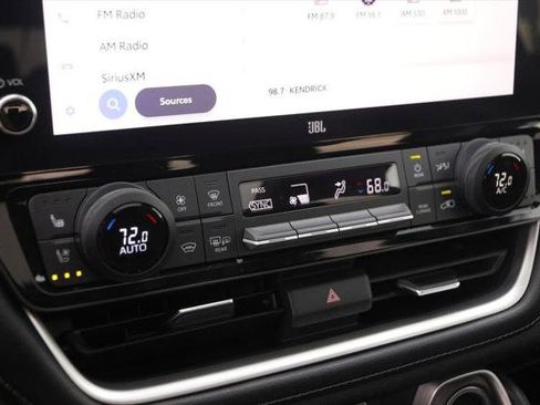 Certified 2025 Toyota Grand Highlander AWD Hybrid image 21