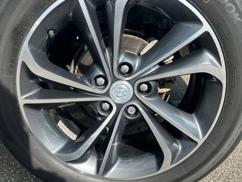 Used 2023 Buick Encore GX Select w/ Safety Package II AWD/4WD image 24