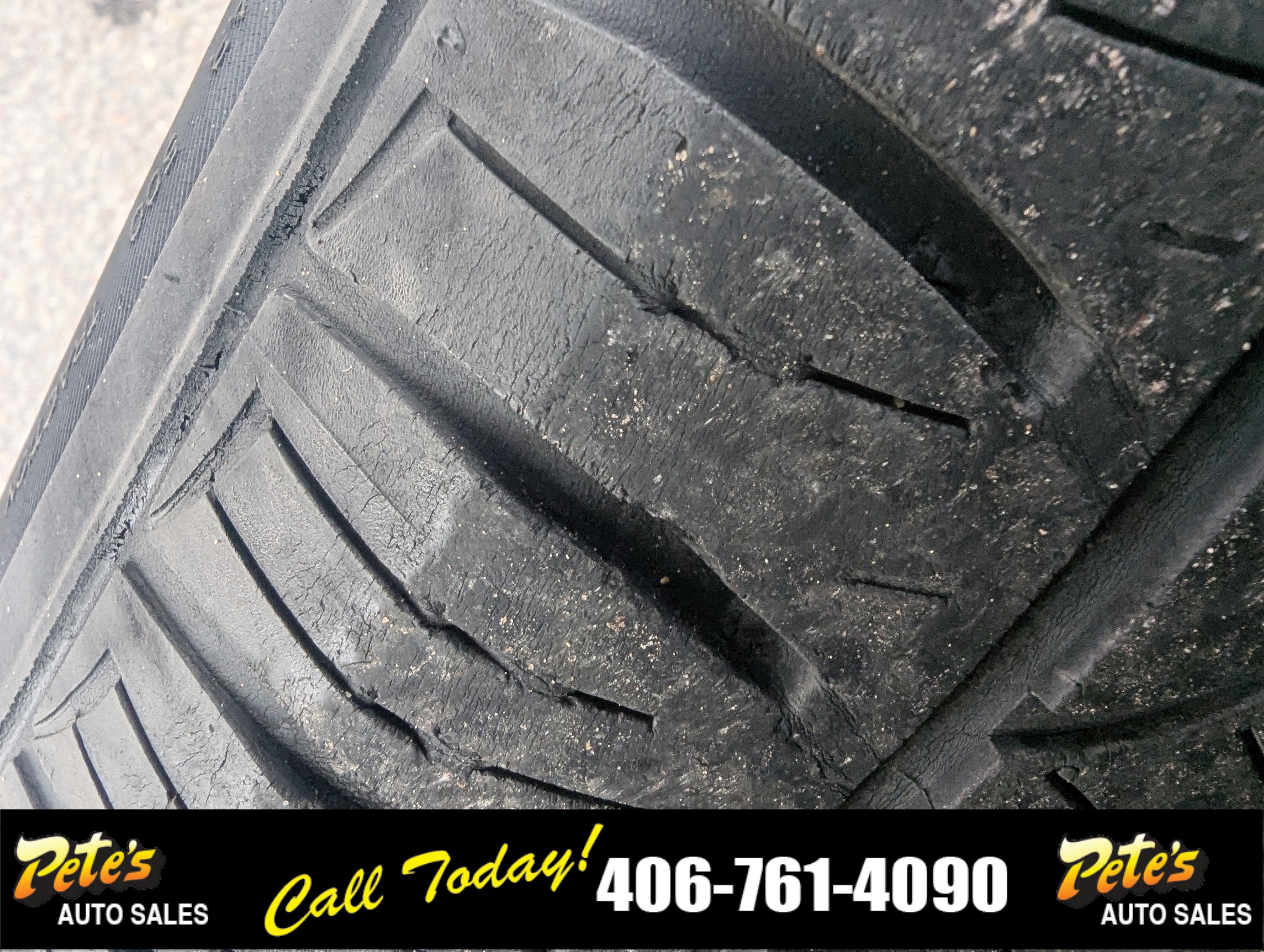 Used 2013 Ford Mustang Premium RWD image 10