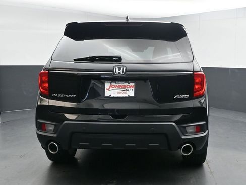 Used 2024 Honda Passport EX-L image 8