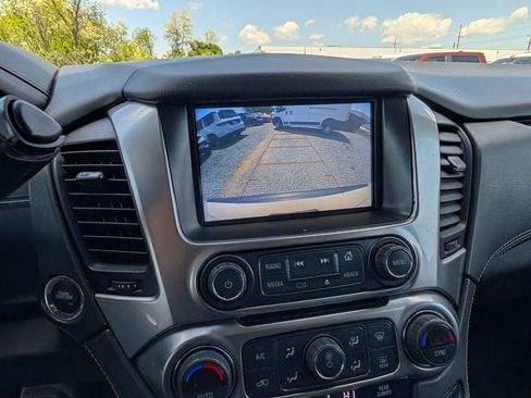 Used 2019 Chevrolet Tahoe LT w/ LT Signature Package AWD/4WD image 31
