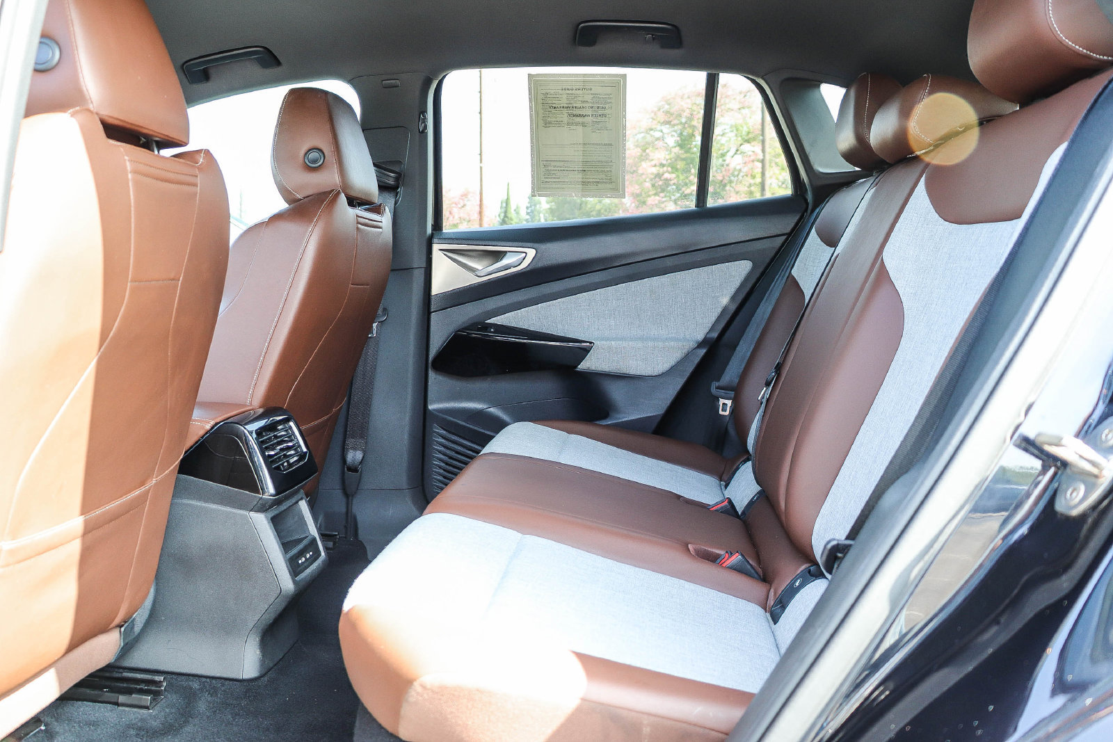 Used 2023 Volkswagen ID.4 Pro RWD image 19