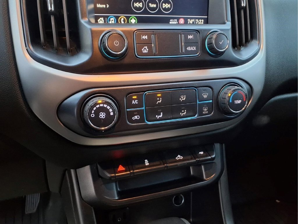 Used 2019 Chevrolet Colorado LT w/ LT Convenience Package RWD image 17