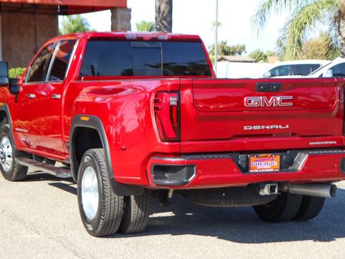 Used 2024 GMC Sierra 3500 Denali w/ Denali Reserve Package AWD/4WD image 6