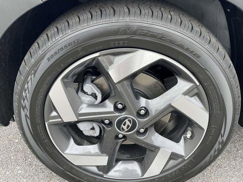 New 2026 Hyundai Venue SEL image 25