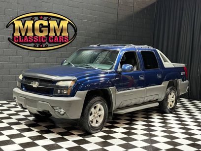 Used 2002 Chevrolet Avalanche 1500 4dr 4WD Crew Cab SB w/ Off-Road Suspension Pkg