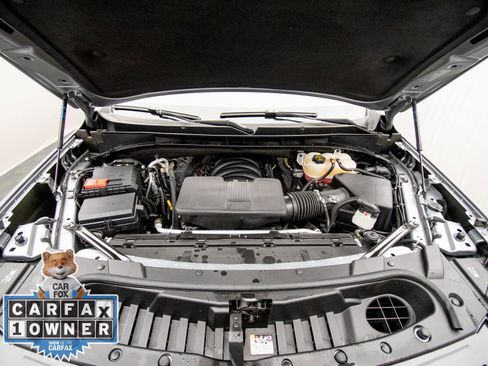 Used 2025 GMC Yukon Denali AWD/4WD image 31